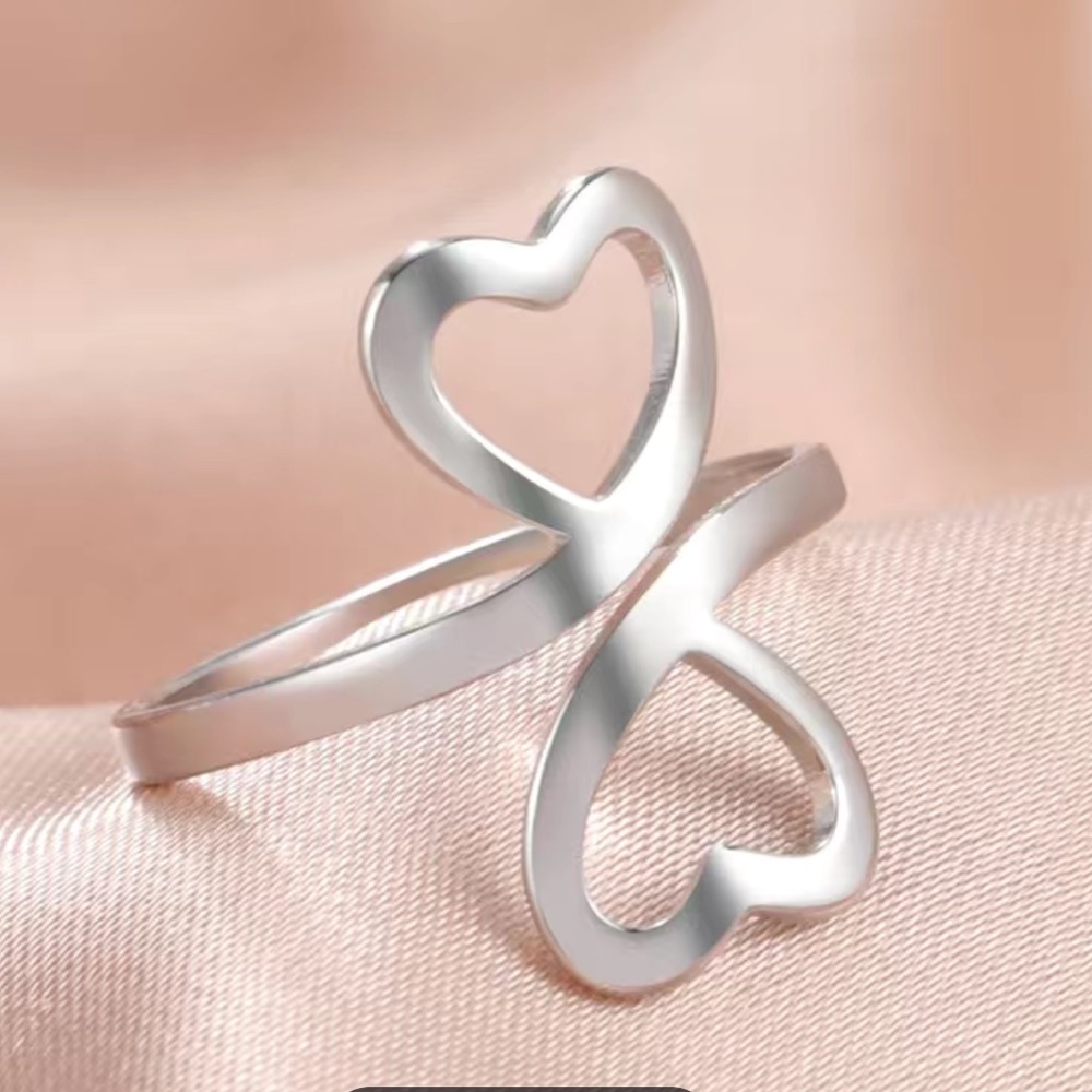 NWT 🩶 FLAT STAINLESS STEEL DOUBLE OPEN HEART RING Women’s Size 7 - Picture 4 of 7